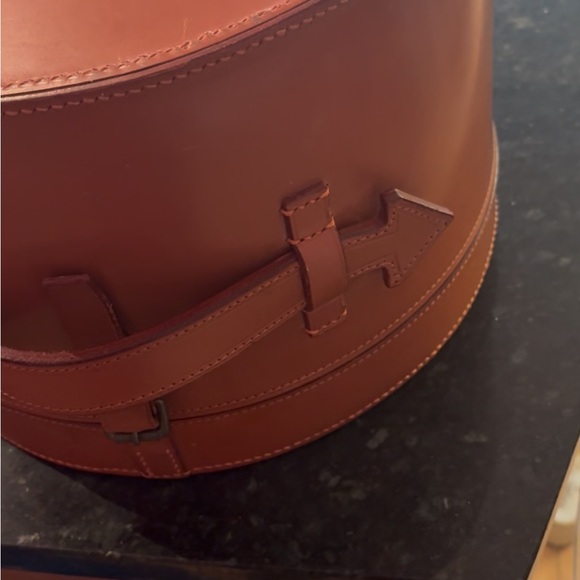 Cognac Leather Rounded Storage Box - Picture 6 of 10